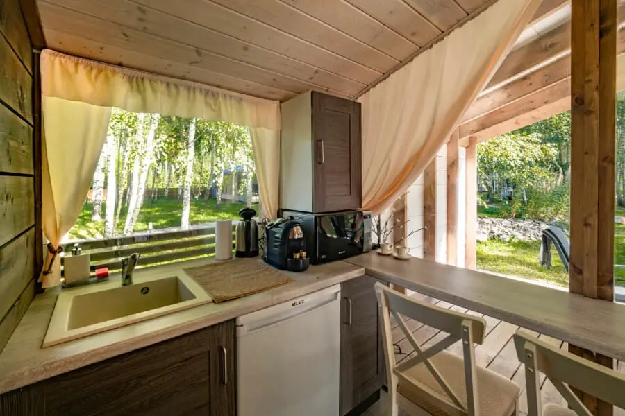 cce6a3a5de6aa8597d15d11146a6293a_1050x600