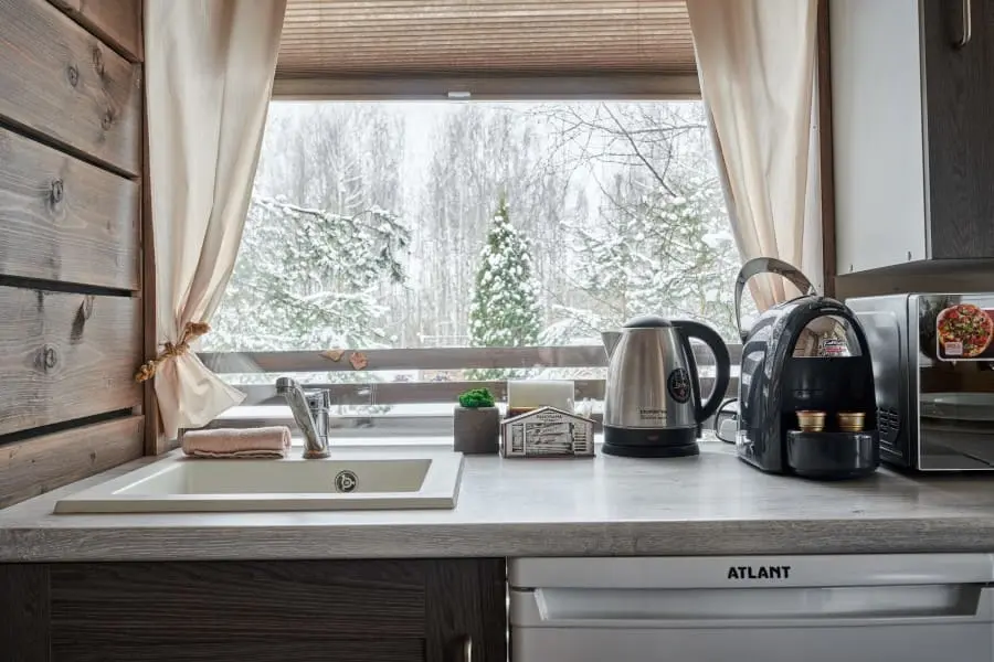 f518bbcb143a06515d7f2b7f21b06777_1050x600