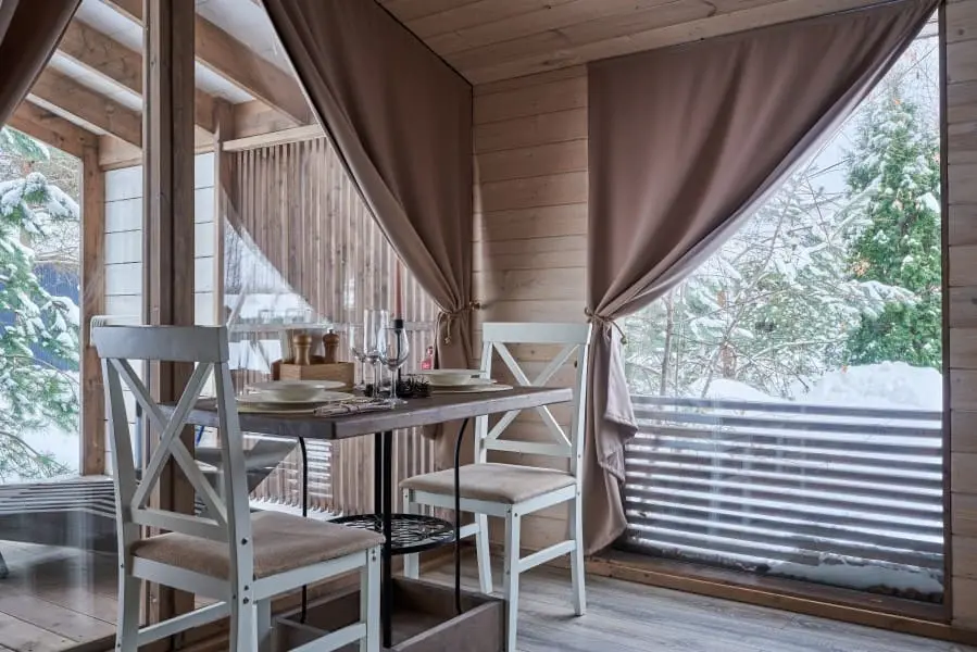 fe888dbaa0c07a40b4ad005e953ebf57_1050x600